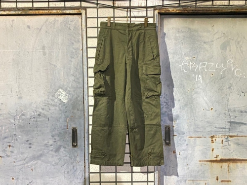 ヴィンテージアイテムのFrench Army