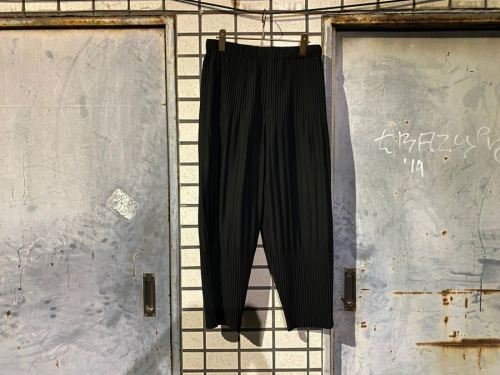 ドメスティックブランドのHOMME PLISSE ISSEY MIYAKE