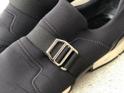 スニーカーの高円寺