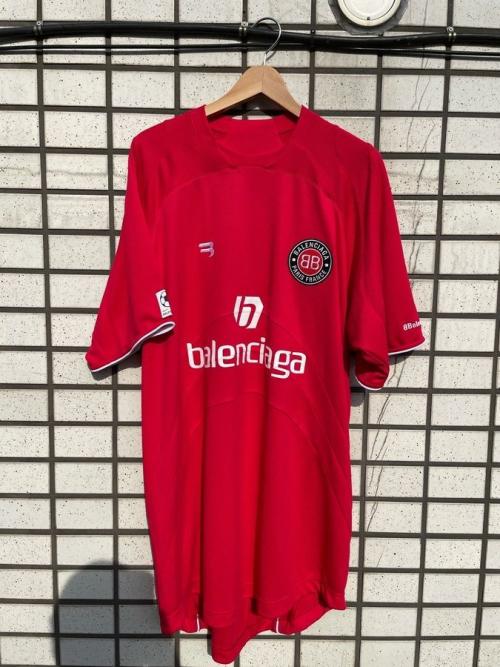 BALENCIAGAのバレンシアガ