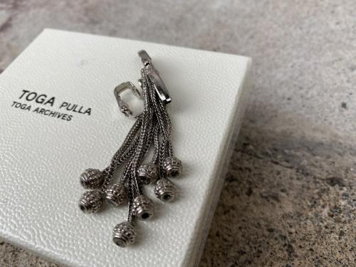 トーガ プルラの高円寺