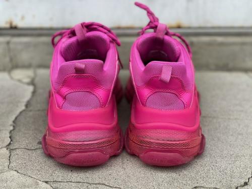 バレンシアガの高円寺