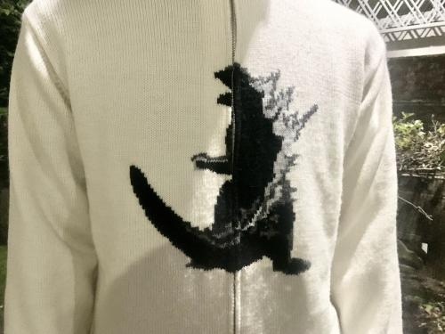 ワイズフォーメン×東宝コジラのジップアップニット