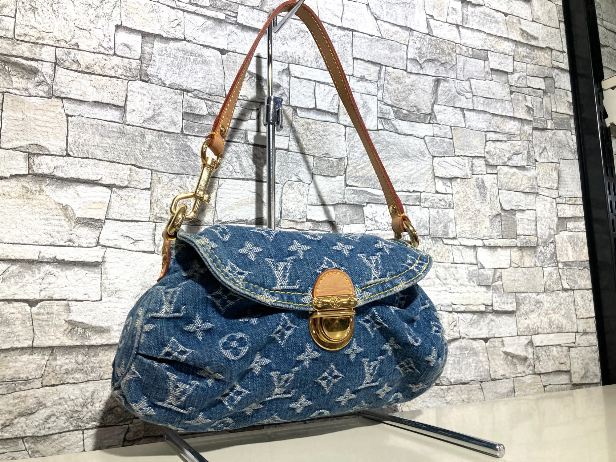 LOUIS VUITTON ルイヴィトン デニム ショルダー バッグ モノグラム www ...