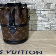 「ラグジュアリーブランドのLOUIS VUITTON 」