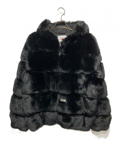 「ストリートブランドのSUPREME × WTAPS 」