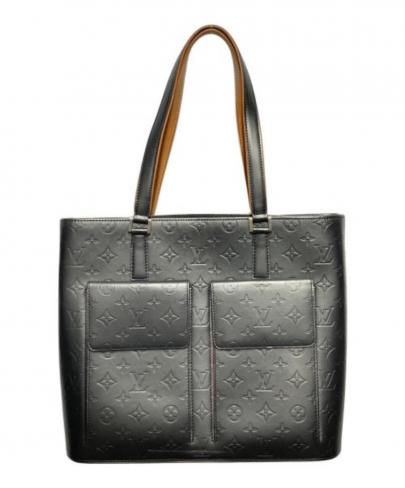 「ラグジュアリーブランドのLOUIS VUITTON 」