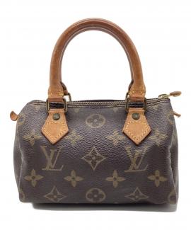 「ラグジュアリーブランドのLOUIS VUITTON 」