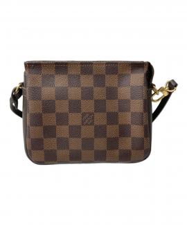 「ラグジュアリーブランドのLOUIS VUITTON 」