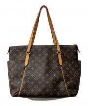 「ラグジュアリーブランドのLOUIS VUITTON 」
