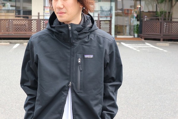 Patagonia メンズトレススリーインワンパーカー インナーダウン付 黒