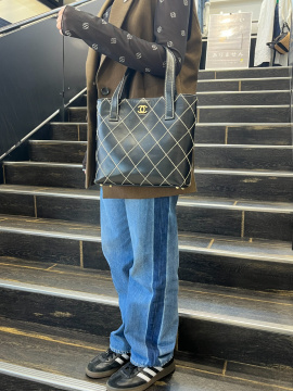 「ラグジュアリーブランドのCHANEL 」
