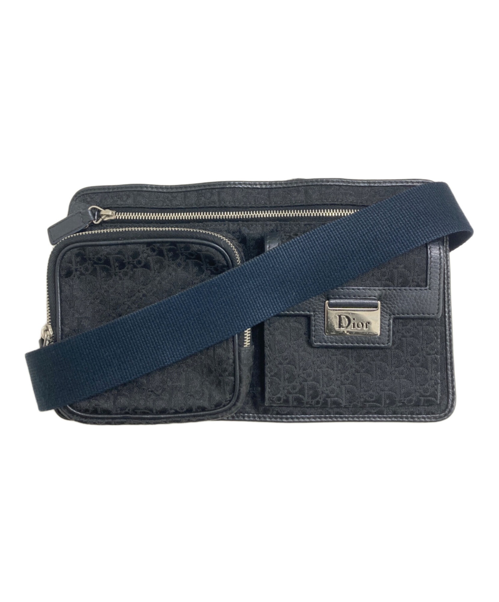Dior ディオール　ボディーバッグ　クロスボディ　ナイロン　希少 Dior】ディオール メンズボディーバッグ買取入荷。洗練された大人の