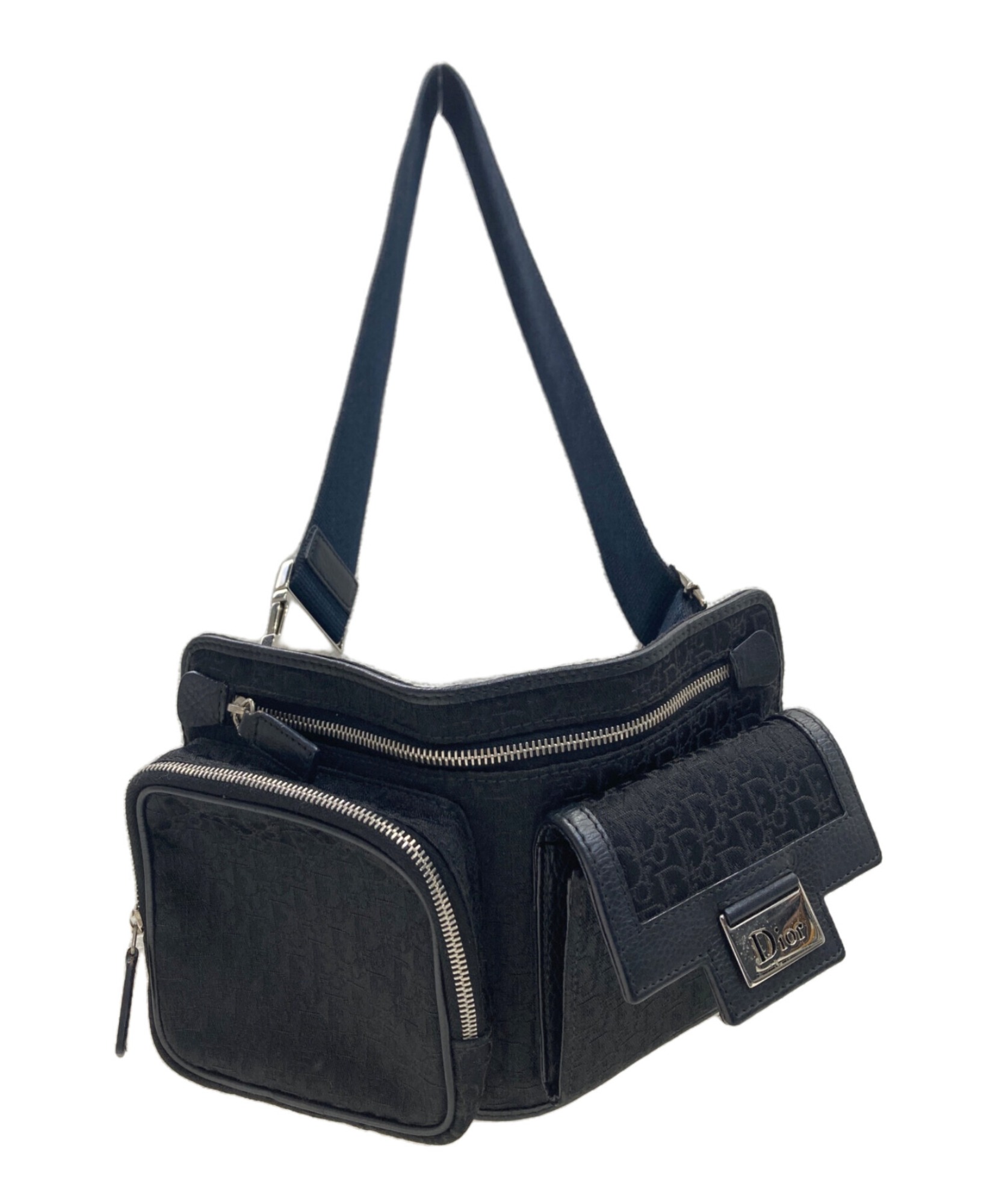 Dior】ディオール メンズボディーバッグ買取入荷。洗練された大人の