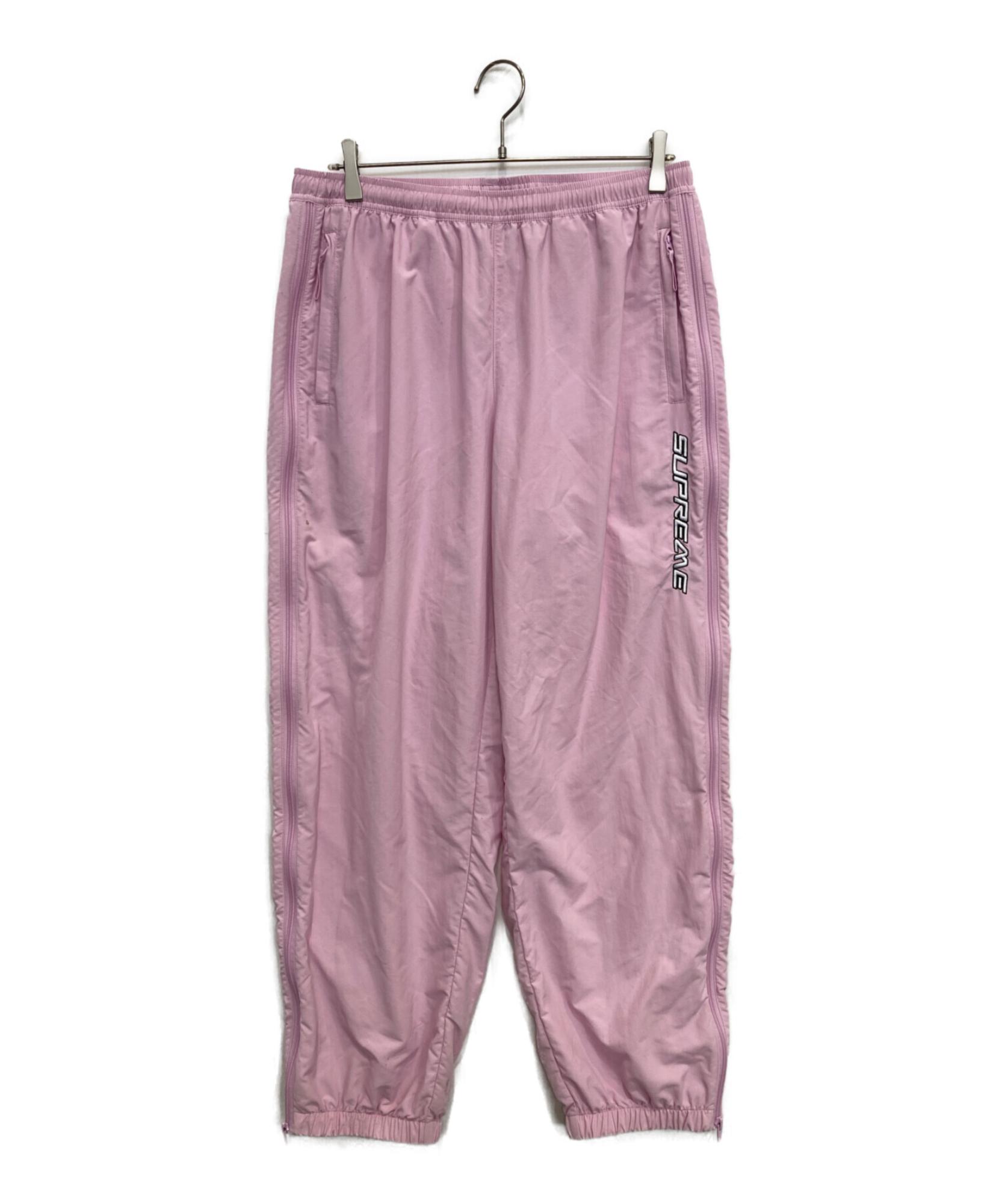 SUPREME / シュプリーム】ナイロンパンツ|街の視線を集める鮮烈な