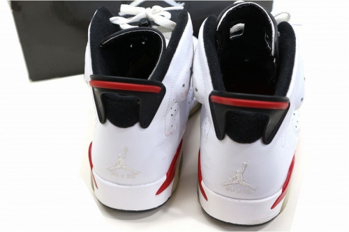 ナイキ エアジョーダン 6 レトロの関西