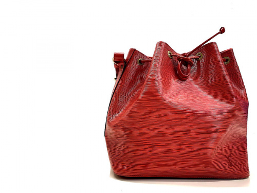 LOUIS　VUITTONのルイヴィトン