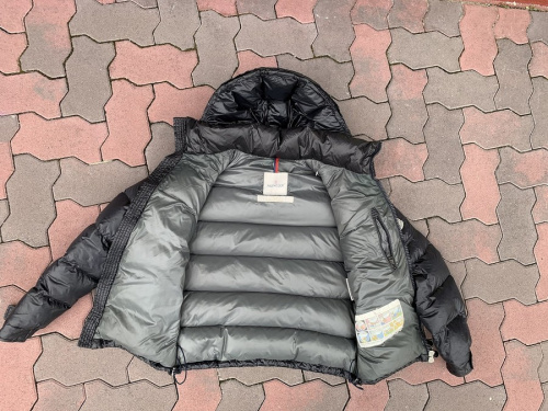 モンクレールの古着