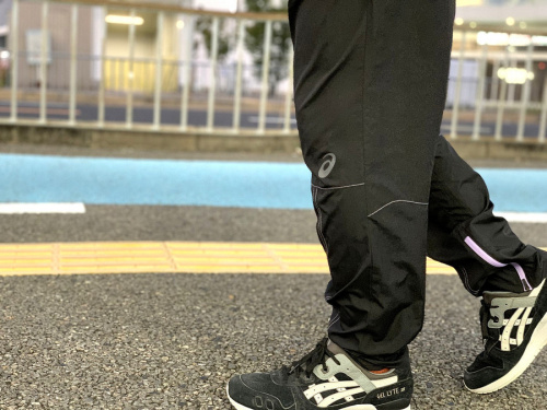 キコ コスタディノフ × アシックスの関西