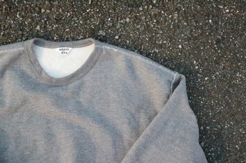 ドメスティックブランドのAURALEE