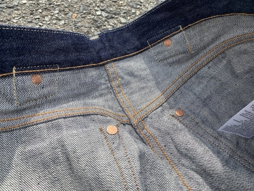 LEVI'S VINTAGE CLOTHINGの復刻ﾓﾃﾞﾙﾃﾞﾆﾑﾊﾟﾝﾂ