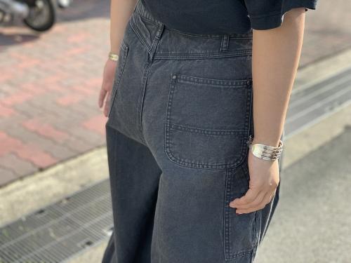 ヒザデルパンツ