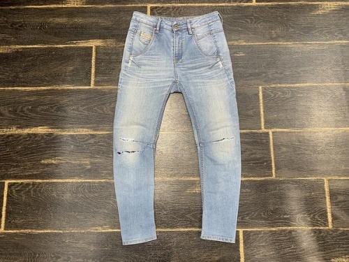 ディーゼルのデニム