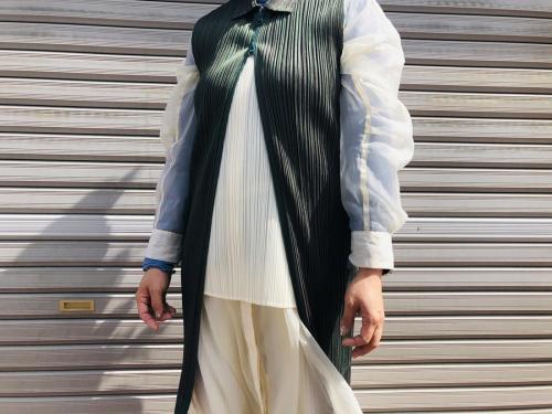 PLEATS PLEASE ISSEY MIYAKEのプリーツ プリーズ イッセイ ミヤケ