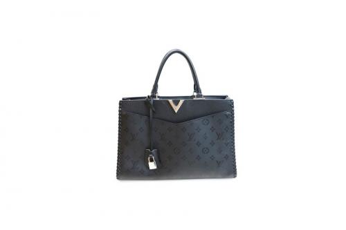 LOUIS　VUITTONのルイヴィトン