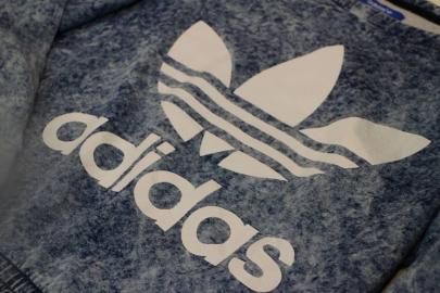 「スポーツMIXのadidas 」