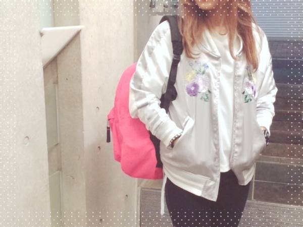 プチプラブランドlowrys Farmの春のトレンドアウター 16 04 12発行