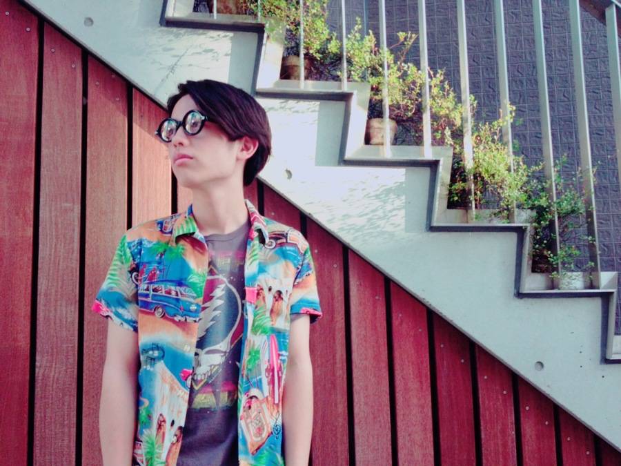 古着の街 下北沢の眼鏡男子 16 06 02発行