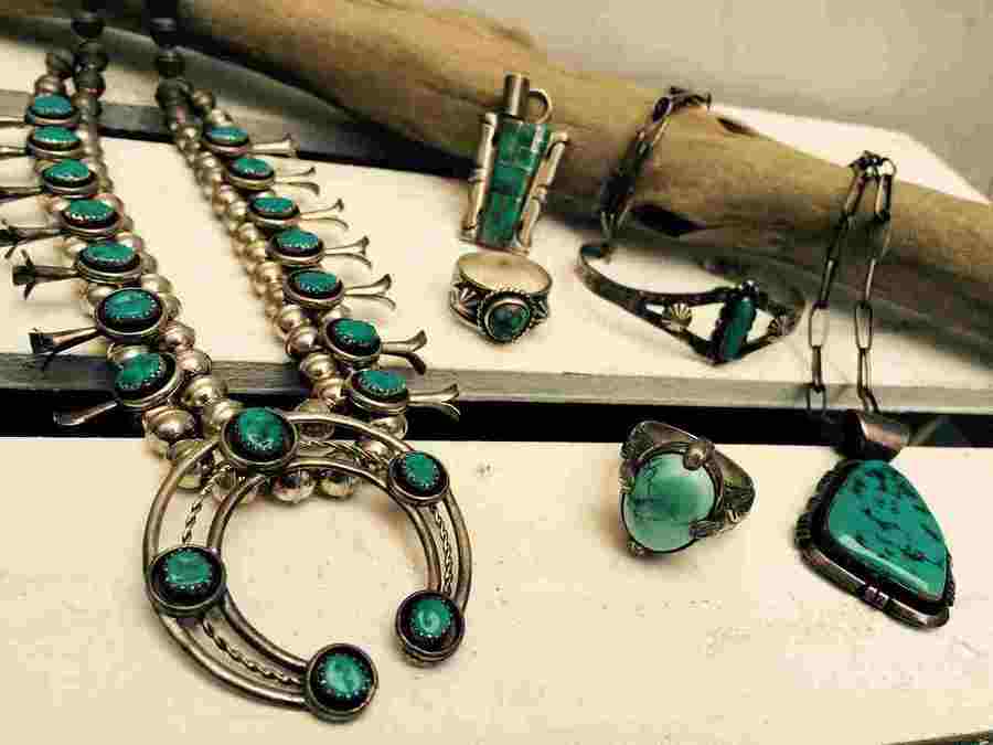 夏の代表的アクセ ターコイズが続々と 16 06 07発行