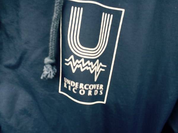 UNDERCOVER/アンダーカバー】「WAHNFRIEDEN」が目立つコーチ