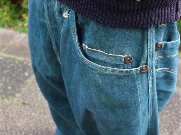 LEVI'S RED/リーバイスレッド】デザインデニムパンツを買取入荷しま