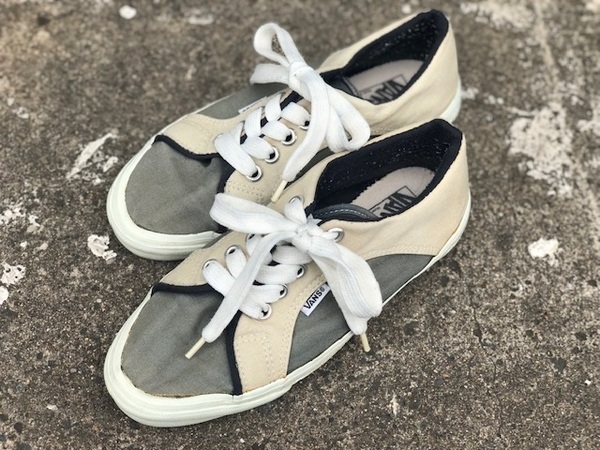 Vans ヴァンズ 90年代ローカットスニーカーを入荷致しました