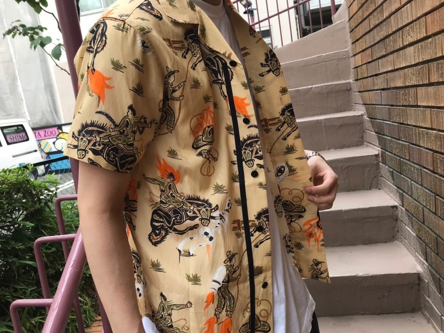 COACH / コーチよりカウボーイ柄の総柄半袖オープンカラーシャツをご