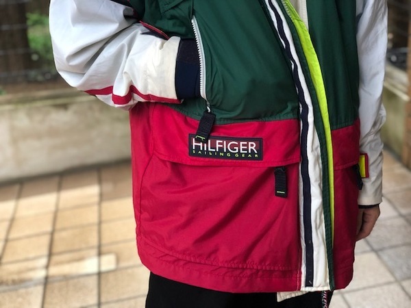 圧巻 世界900着限定品 T-pablowさん着用 90's Vintage TOMMY HILFIGER ...