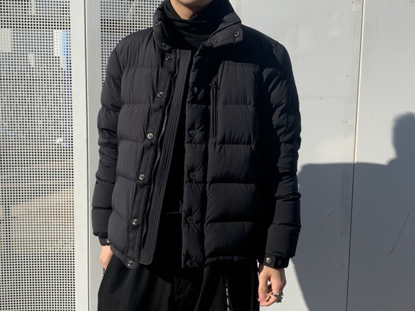 MONCLERモンクレールよりARC GIUBBOTTOダウンジャケットのご紹介です