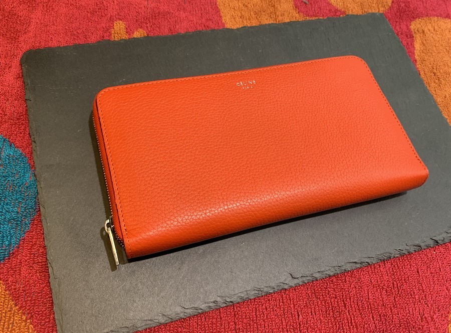 セリーヌ　マルチファンクション　ベージュ　赤　長財布 楽天市場】CELINE セリーヌ 財布 長財布 2つ折り ラージフラップ