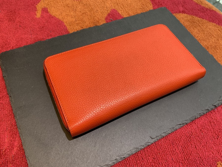 CELINE / セリーヌ より LARGE ZIPPED MULTI FUNCTION / ラージジップ