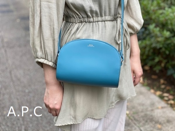 A.P.C/アーペーセー】よりSac Demi-Lune Miniが入荷致しました ...