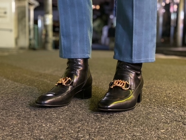 GUCCI ブラックブーツ チェーン装飾付き GUCCI グッチ 670393 ホース