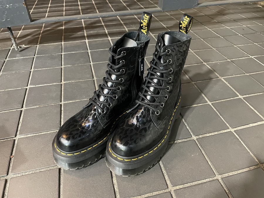 X-GIRL×Dr.Martens】よりコラボブーツ入荷いたしました！[2020.12.16