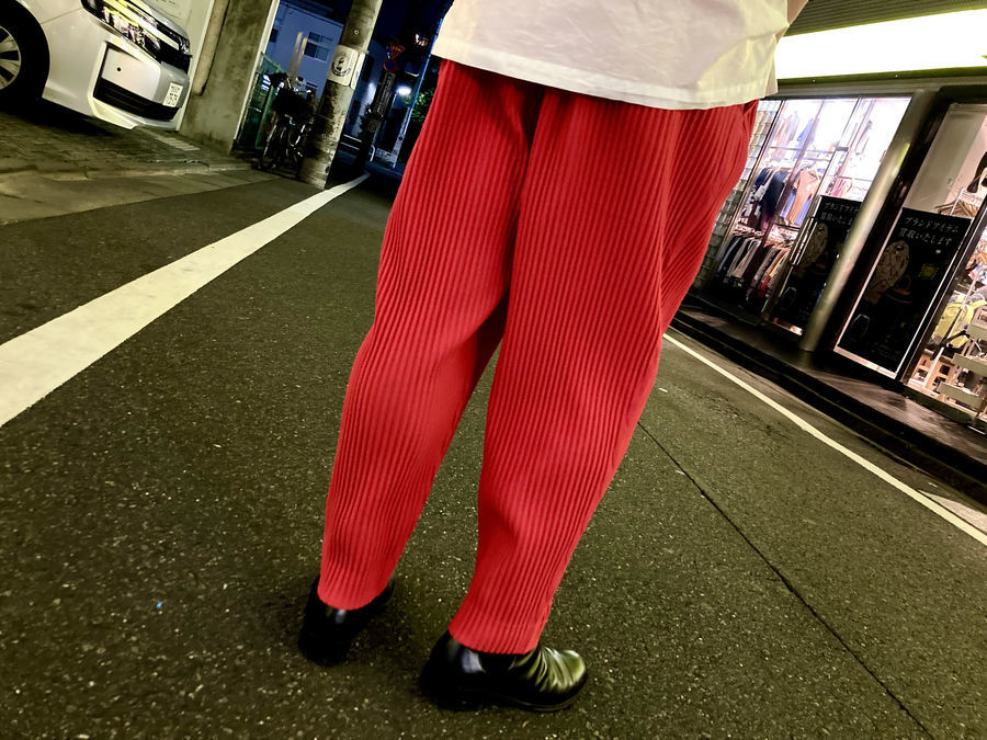 ISSEY MIYAKE 1325. プリーツパンツ