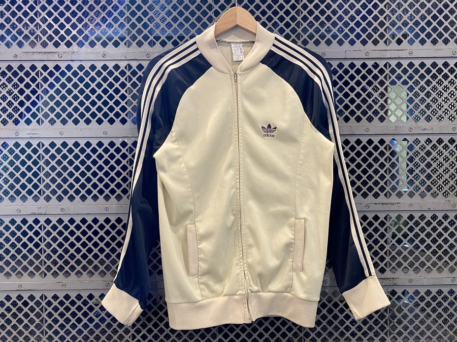 1大トレンドアイテム】ヴィンテージadidasのトラックジャケット