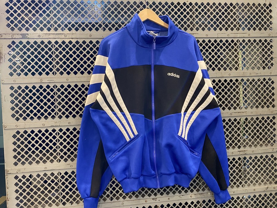 1大トレンドアイテム】ヴィンテージadidasのトラックジャケットのご