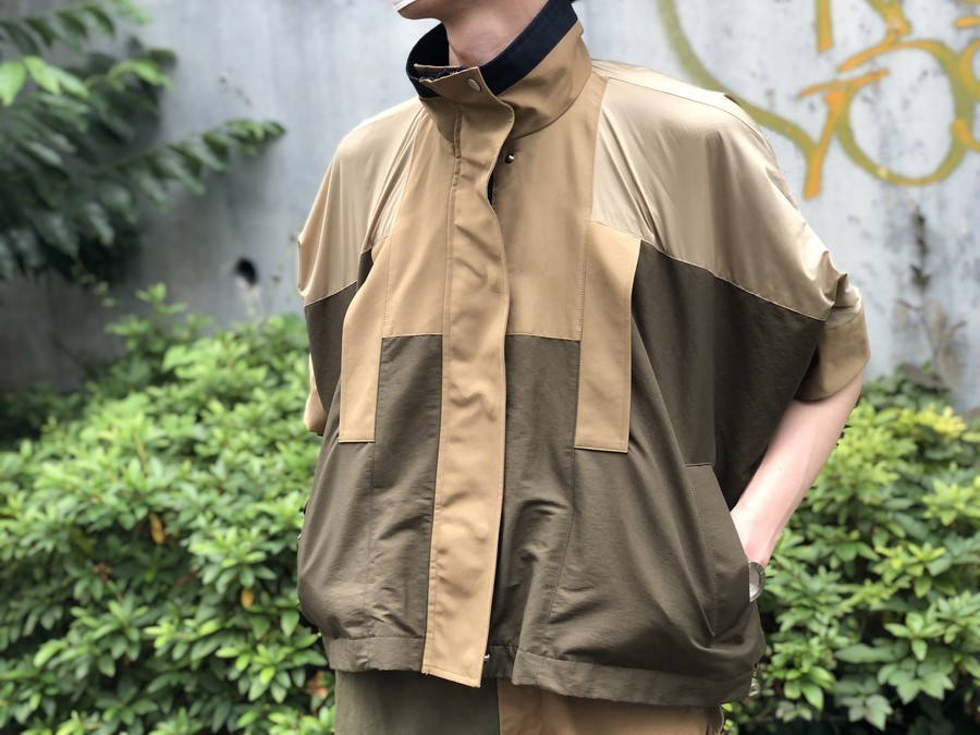 22SS【sacai/サカイ】よりデザイン性抜群のハーフスリーブジャケット 