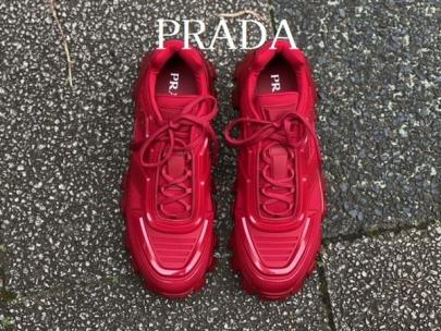 「インポートブランドのPRADA 」