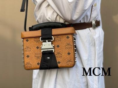 「インポートブランドのMCM 」